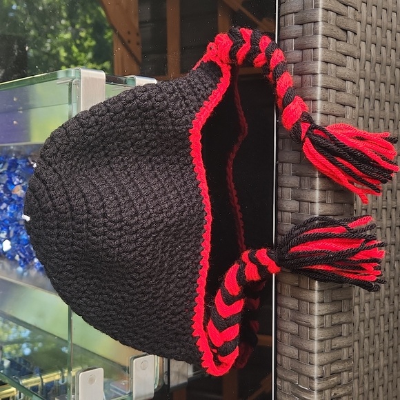 Spiderman Marvel crocheted hat - Picture 4 of 4